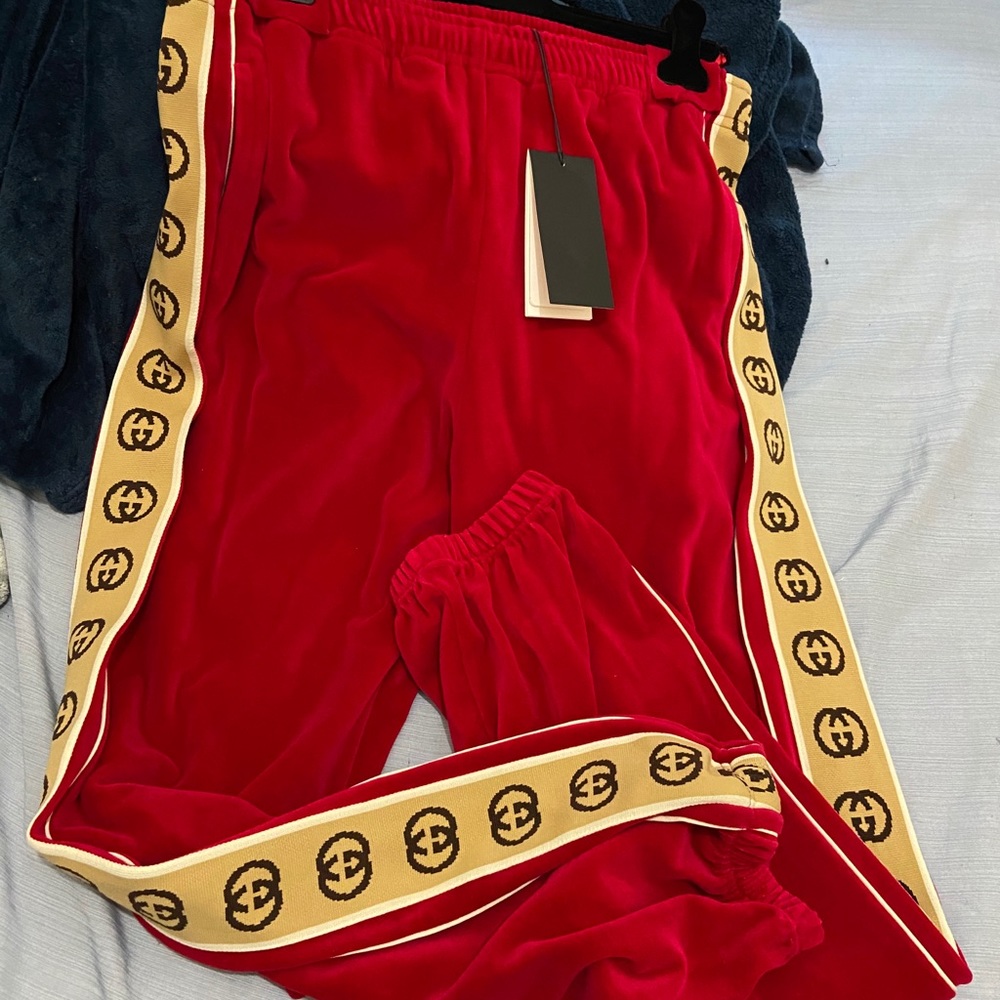 Gucci sweats ( NEW )